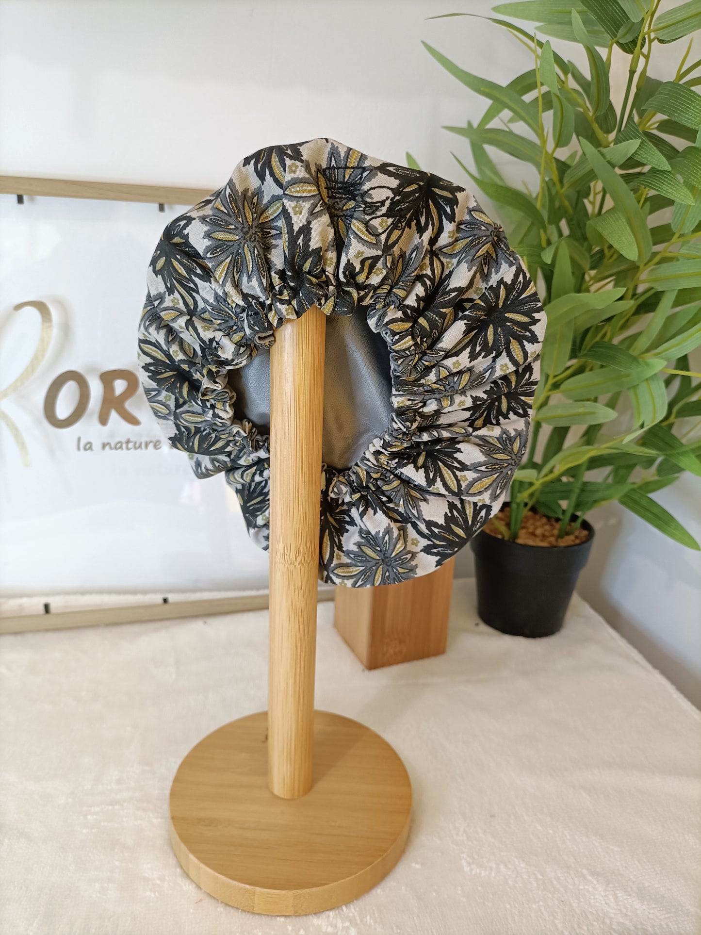 Charlotte de bain Adulte/Enfant -Bonnet de douche- imperméable et lavable